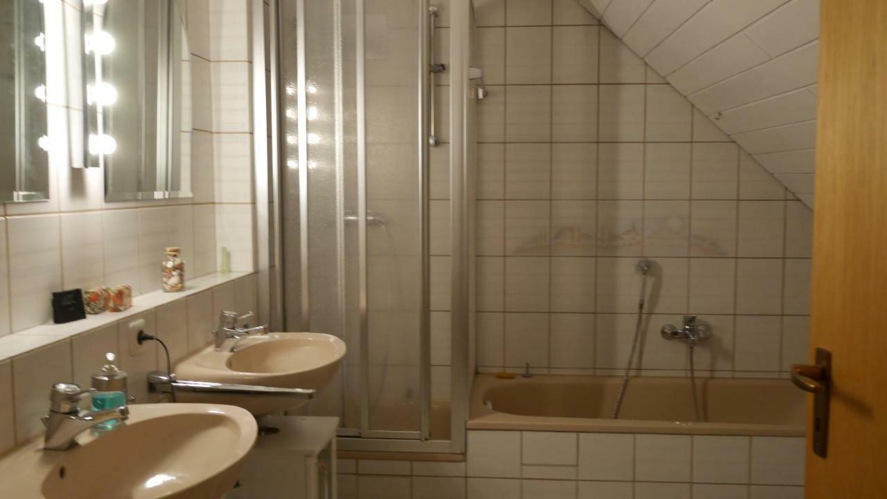 Ruhiges Zimmer Naehe Nuernberg Messe Mit Wallbox Екстер'єр фото